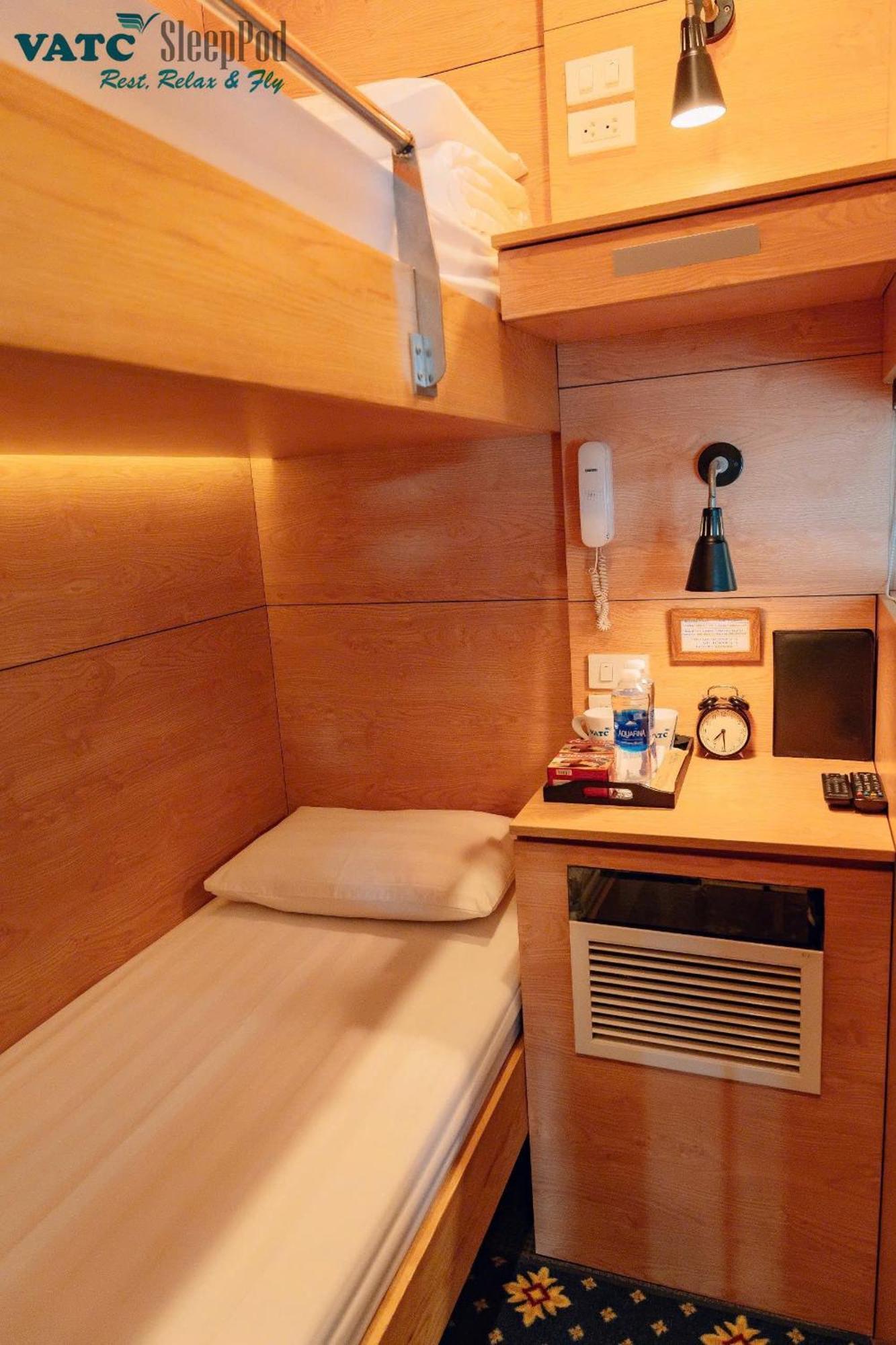 Vatc Sleep Pod Terminal 2 Hotel Noi Bai Eksteriør billede